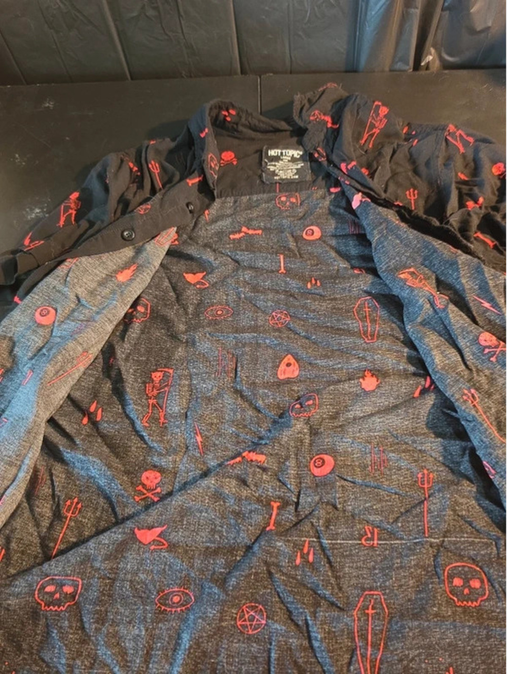 Button up - Picture 5 of 7